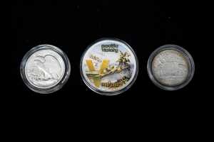 End of World War II, 1945-2005, silver coin set, 54grams.