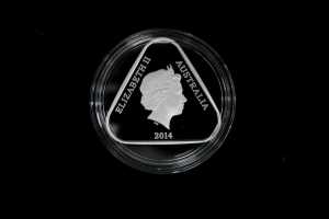 Lest We Forget 2018 $5 Triangular Silver Proof Coin, 1 oz - 2