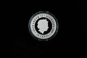 Cook Islands Crown Jewels silver locket coin & 1787 Proclamation Shilling 50c, 31.35g - 3