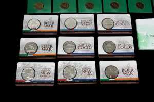 Group of Remembrance and war themed proof coins - 4