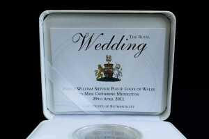 The royal wedding of Prince William 2011 5 Pound 28.28g sterling silver coin - 4