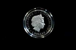90th Birthday for H.M Queen Elizabeth II 2016 $1 Silver Proof Coin 1oz - 2