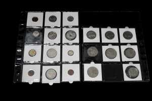 A box of assorted decimal coins - 3