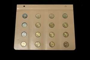 A box of assorted decimal coins - 4