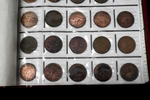 3 Albums of coins - 5