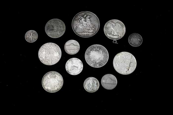 World silver coins