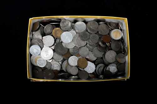 Large World coin accumulation