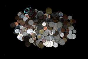 1.5kg of assorted world coins.