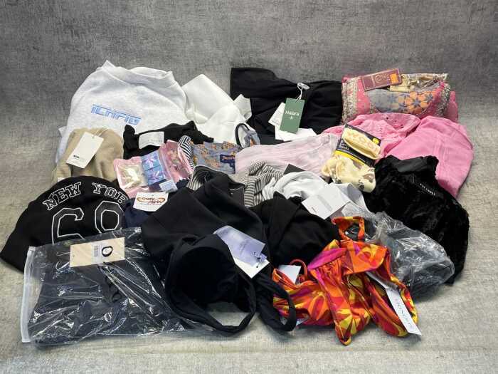 Group of Women's clothing size S