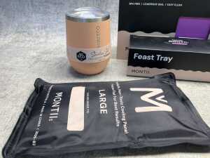 Group of food containers - 4