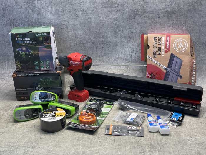 Group of tools/garage products