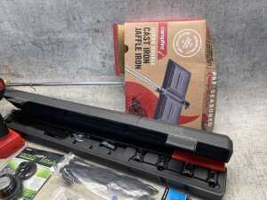 Group of tools/garage products - 3