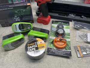 Group of tools/garage products - 4