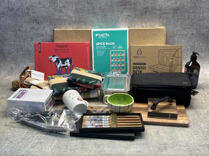 Group of homewares