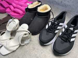 Group of Women's shoes - 3