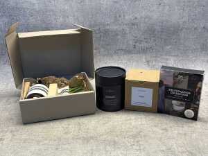 Group of homewares