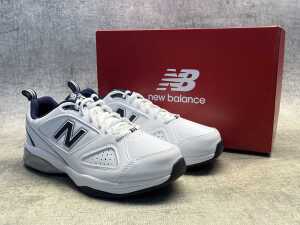 New Balance 624 V4 size US 8.5 Men's