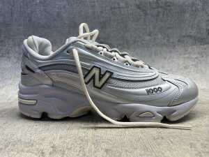 New Balance 1000 size US 7.5 Men's - 2