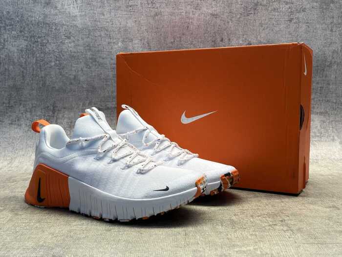 Nike Free Metcon 6 size US 9.5
