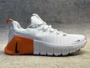 Nike Free Metcon 6 size US 9.5 - 2