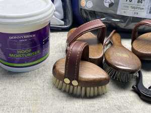 Group of equine products - 4