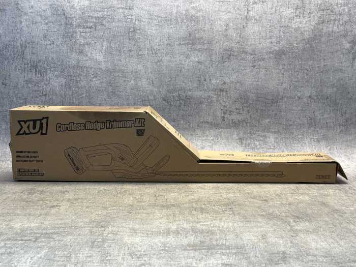 XU1 cordless hedge trimmer kit