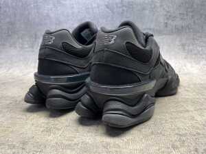 New Balance 9060 size US 12 - 4