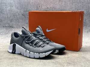 Nike Free Metcon 5 size US 10.5