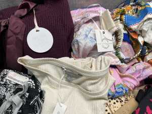 Group of Women's clothing size M - 3