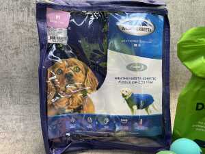 Group of pet products - 3