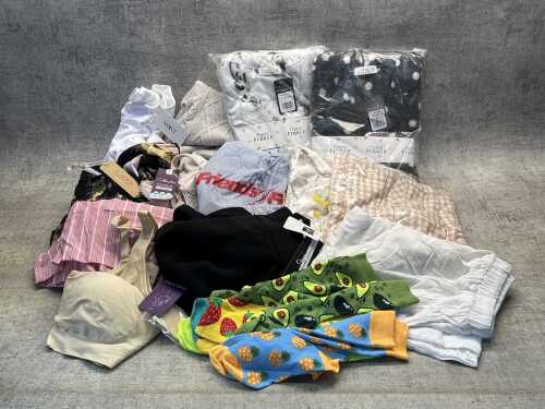 Group of Women's clothing size XL