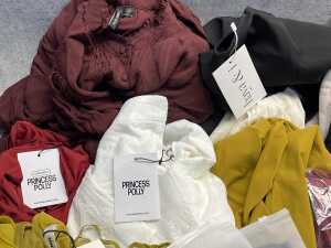 Group of Women's clothing size XS - 2