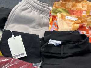 Group of Women's clothing size XS - 3