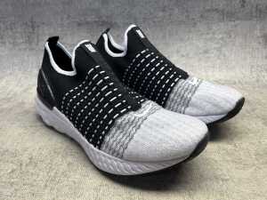 Nike React Phantom Run Flyknit 2 size US 8.5 - 3