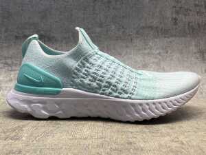 Nike React Phantom Run Flyknit 2 size US 8.5 Women's - 2