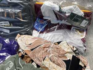 Group of Men's clothing size XL - 4