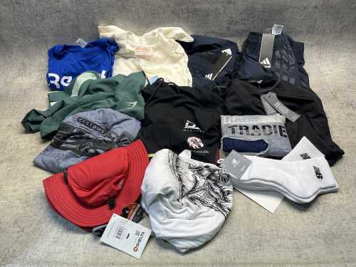 Group of Men's clothing size XXL+