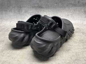 Crocs Echo Clog size US 9 Men's - 3