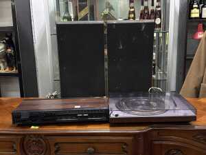 Bang and Olufsen Beomaster receiver, Beogram turntable and pair of Beovox speakers, 1970s