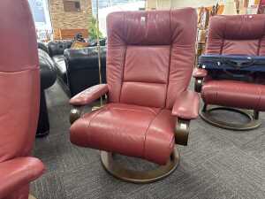 Perceval Lafer Kiri red leather swivel recliner - 2