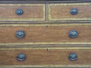 Inlaid timber chest of drawers - 4