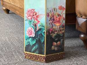Porcelain umbrella stand with fairy design - 3
