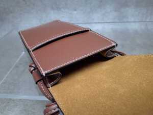 Designer-style brown leather phone/ sunglasses pouch - 3