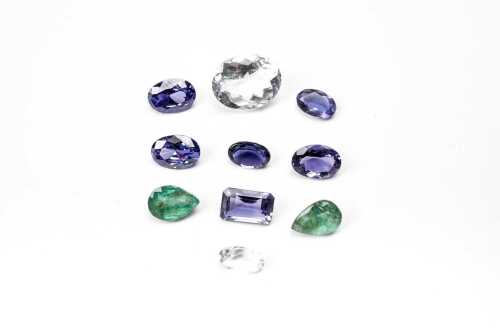 A collection of gemstones weighing 8.95ct.