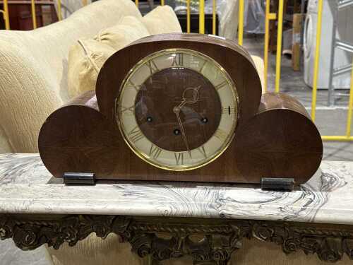 Vintage Juba German chiming mantel clock