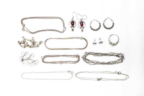 A collection of jewellery in sterling silver