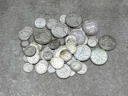 Group of assorted pre-decimal Australian silver coins