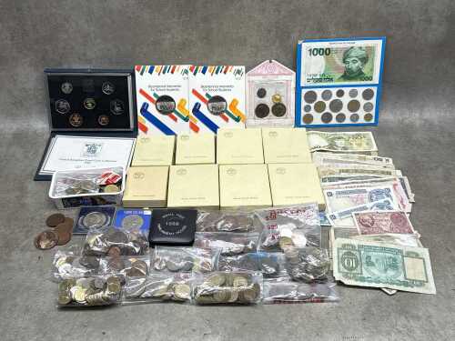 Assorted world coins, banknotes and medallions