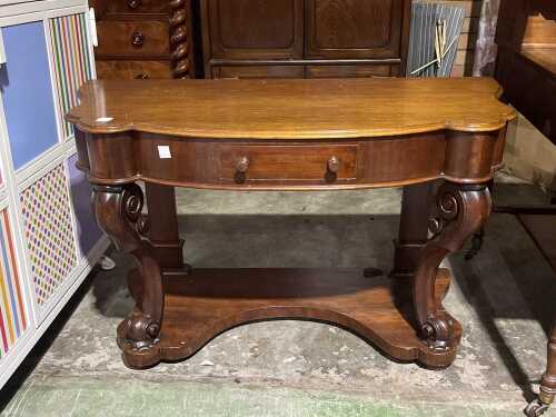 Mahogany Serpintine front hall table