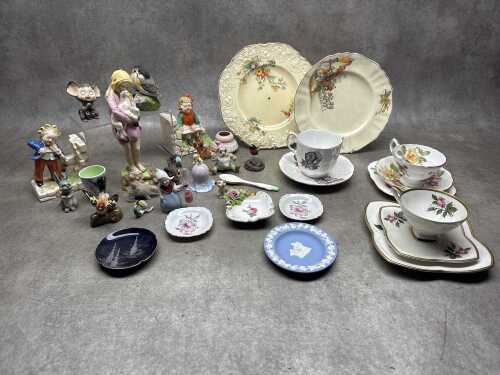Assorted porcelain